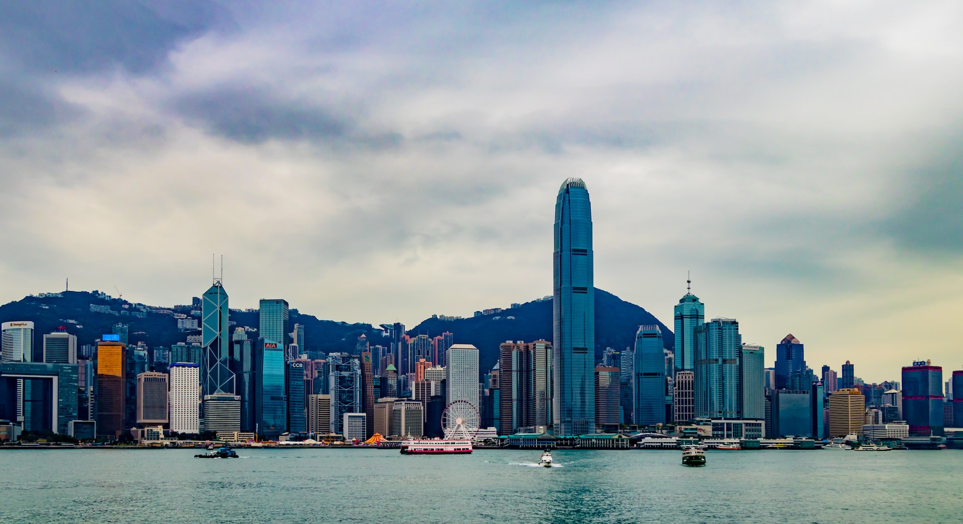 Hong Kong Economy - Why It's The Best Digital Hub In Asia